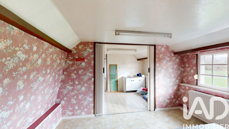 Maison - 180 m² - 8 pièces