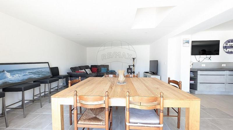 Maison - 128 m² - 5 pièces
