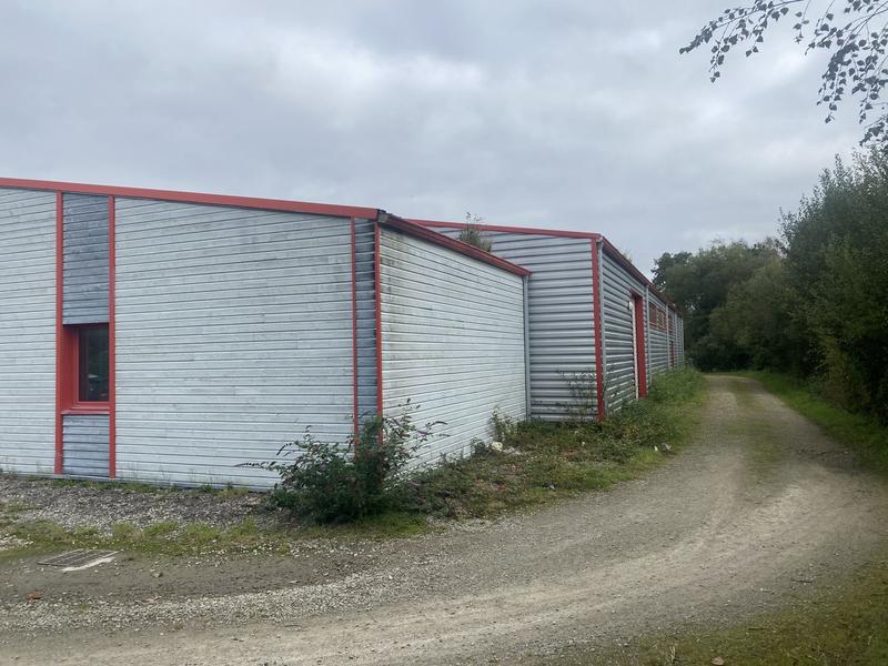 Local d'activités - 425 m²