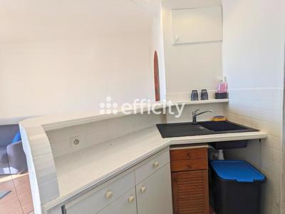 Studio - 27 m² - 1 pièce