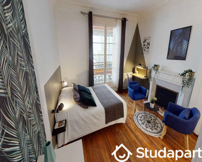 Chambre - 120 m² - 1 pièce