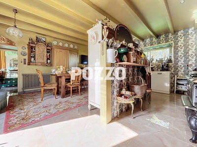 Maison - 138 m² - 5 pièces