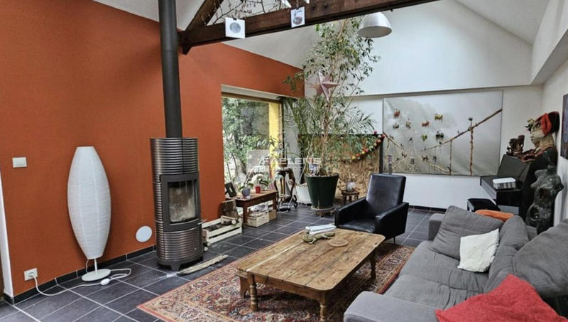 Maison - 150 m² - 4 pièces