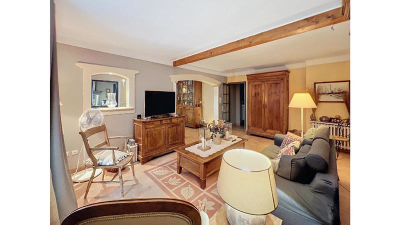 Maison - 185 m² - 7 pièces