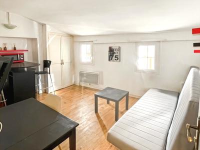 Studio - 17 m² - 2 pièces