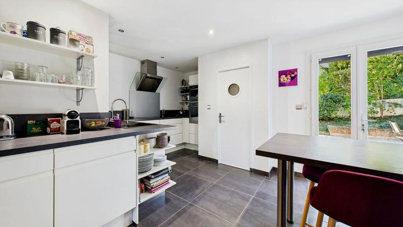 Maison - 140 m² - 6 pièces