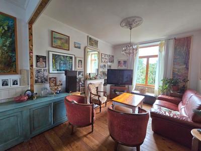 Maison - 120 m² - 6 pièces