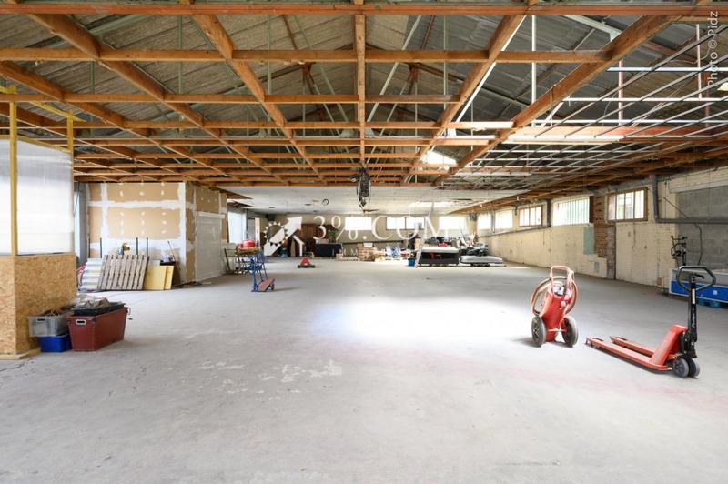 Immeuble - 1 300 m²