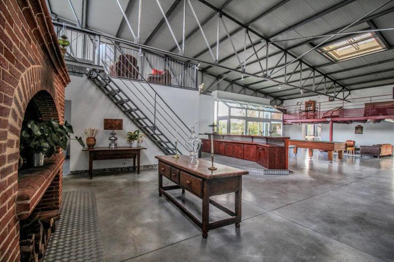 Maison de campagne - 500 m² - 6 pièces