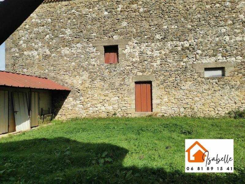 Maison - 235 m² - 8 pièces