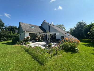 Maison - 137 m² - 6 pièces