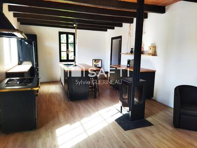 Maison - 215 m² - 7 pièces