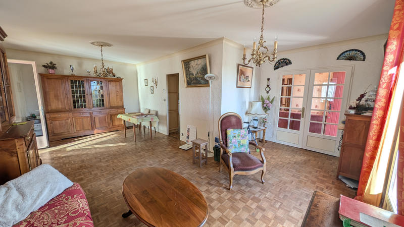 Maison - 96 m² - 3 pièces