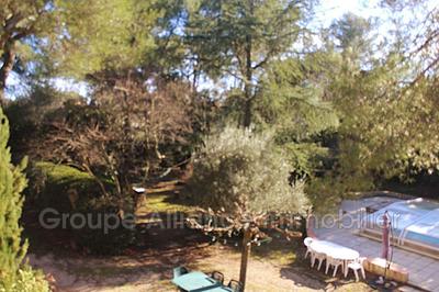 Maison - 295 m² - 8 pièces