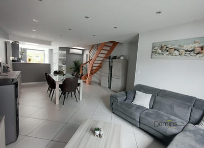 Maison - 108 m² - 4 pièces