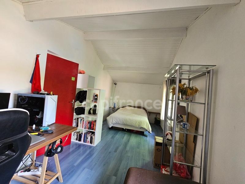 Maison - 161 m² - 6 pièces