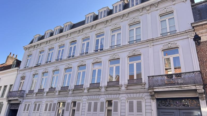 Appartement - 187 m² - 8 pièces