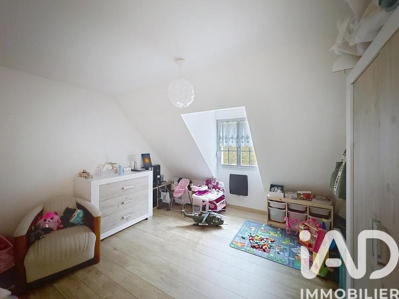 Maison - 136 m² - 4 pièces