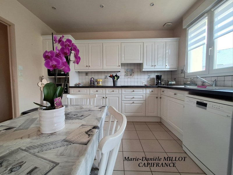 Maison - 115 m² - 6 pièces