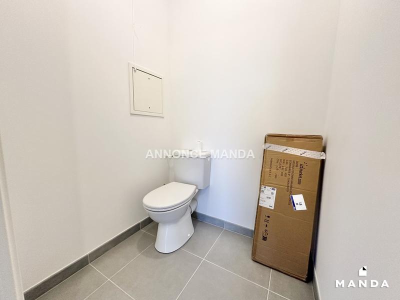 Chambre - 12 m² - 4 pièces