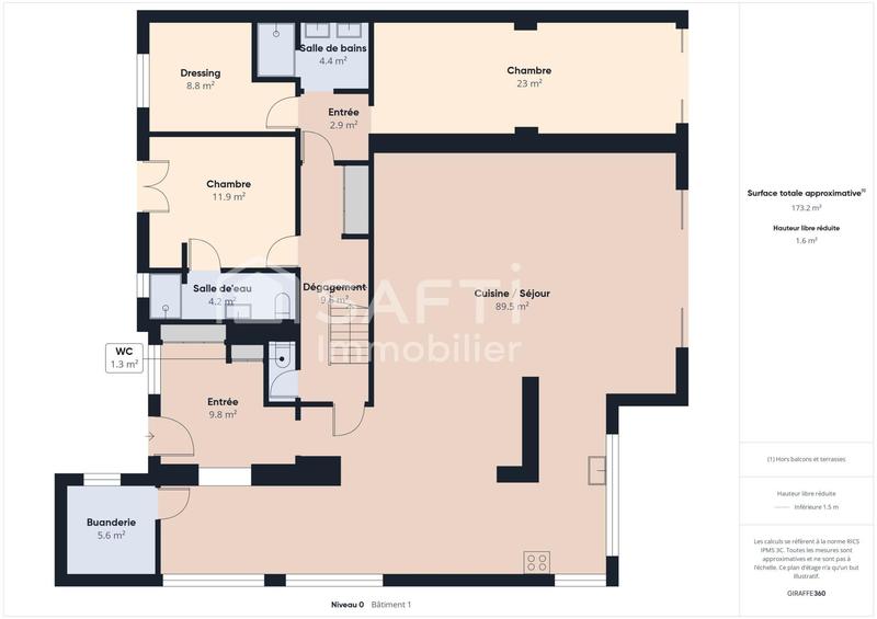 Maison - 260 m² - 7 pièces