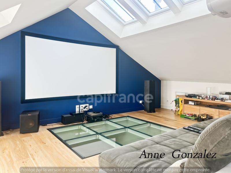 Maison bourgeoise - 237 m² - 9 pièces