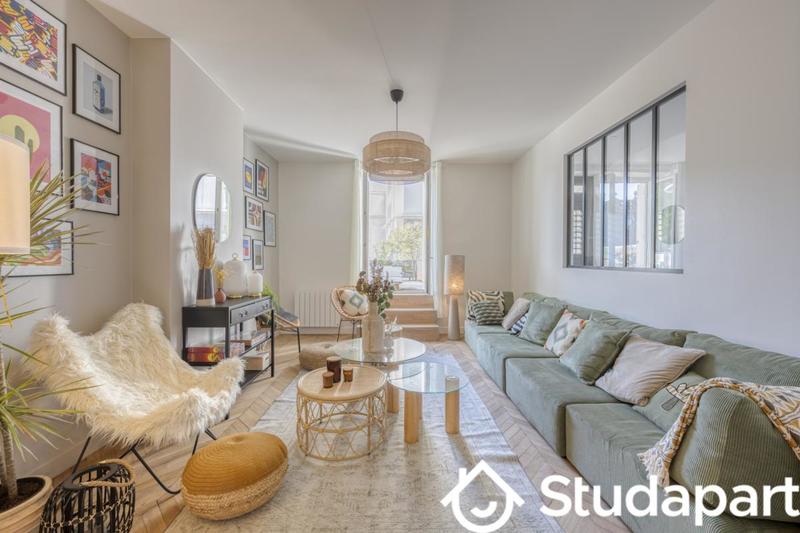 Chambre - 11 m² - 1 pièce