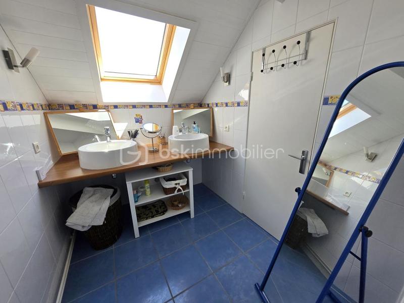 Pavillon - 182 m² - 6 pièces