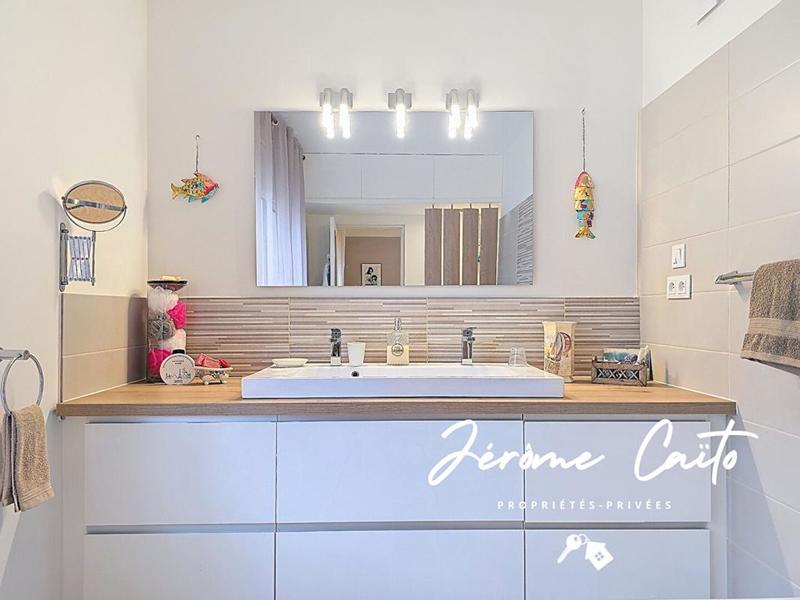 Maison - 162 m² - 7 pièces