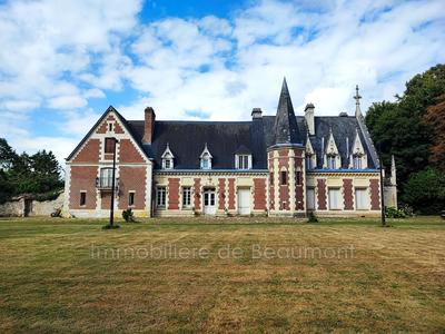 Maison - 480 m² - 15 pièces