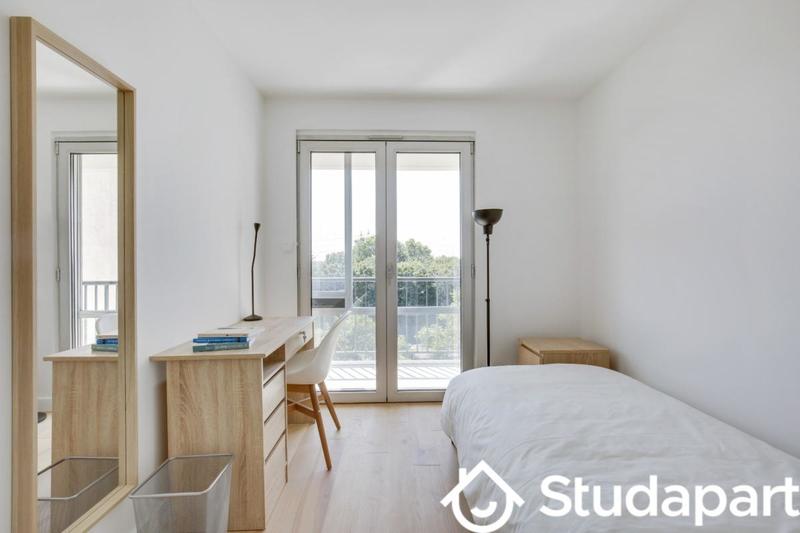 Chambre - 10 m² - 1 pièce