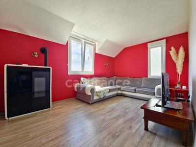 Maison - 131 m² - 7 pièces