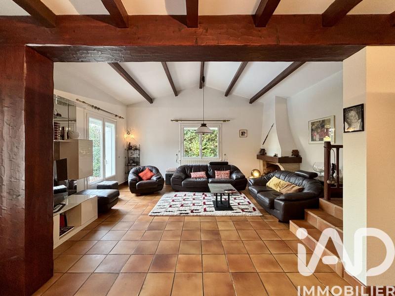 Maison - 133 m² - 6 pièces