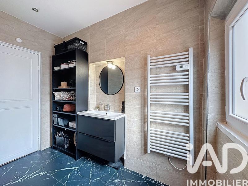 Maison - 102 m² - 4 pièces