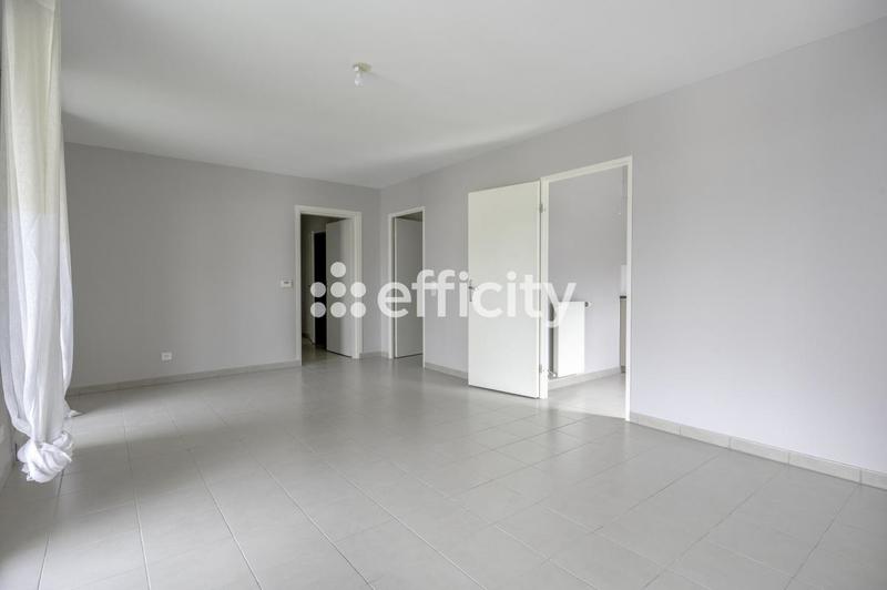 Appartement - 86 m² - 4 pièces