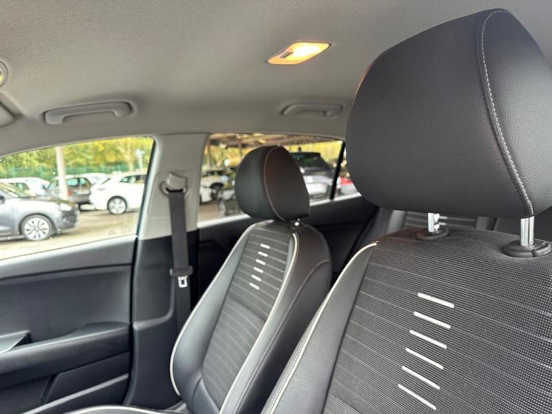 Kia Rio IV 1.0 t-Gdi 120 Isg 6cv Gt Line Dct7