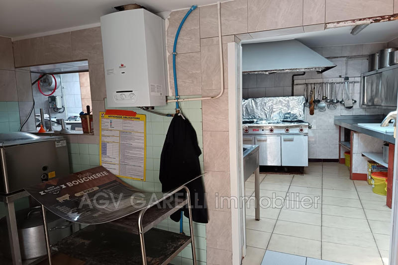 Fonds de commerce - Magasins - 91 m²