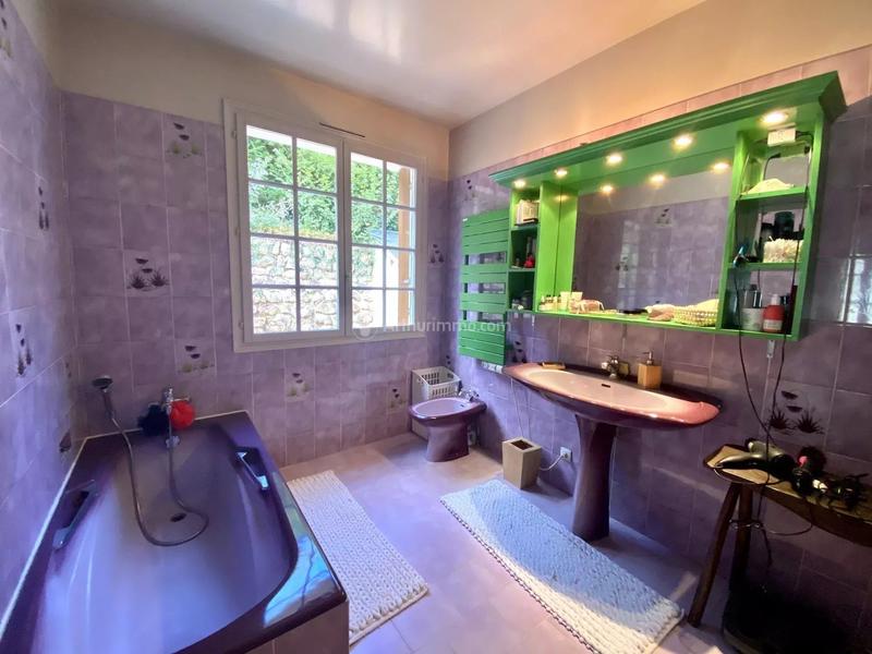 Maison - 164 m² - 6 pièces