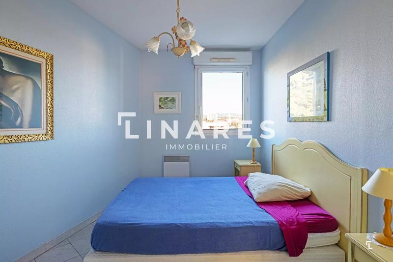 Appartement - 80 m² - 3 pièces