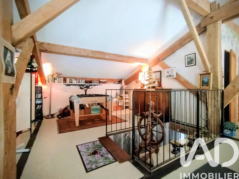 Maison - 339 m² - 5 pièces