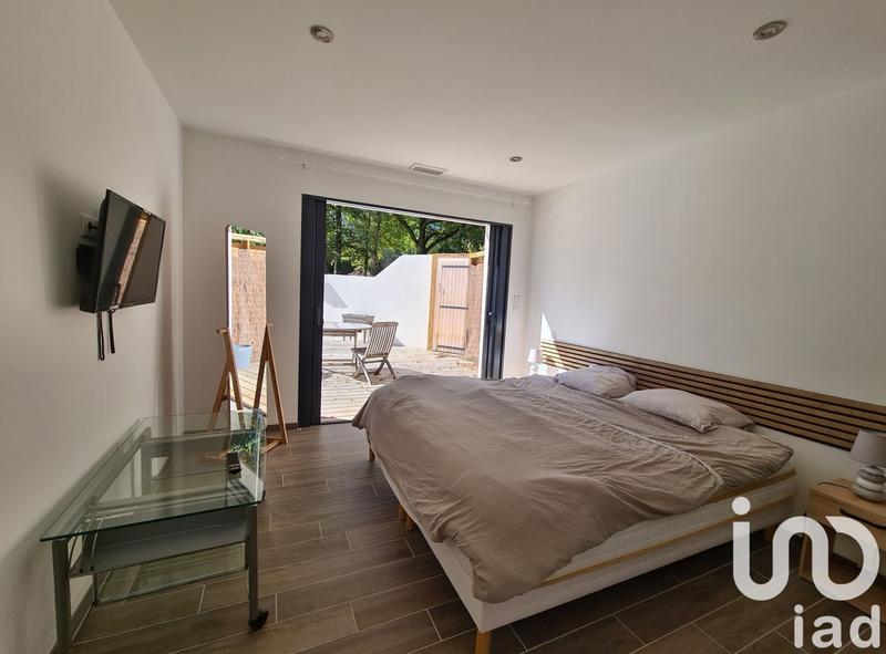 Maison - 250 m² - 7 pièces