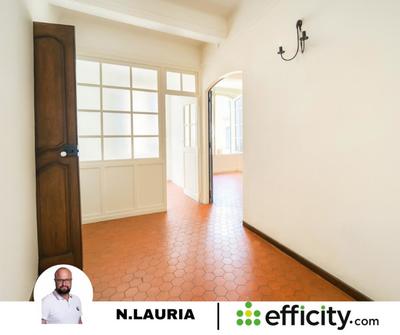 Appartement - 94 m² - 4 pièces