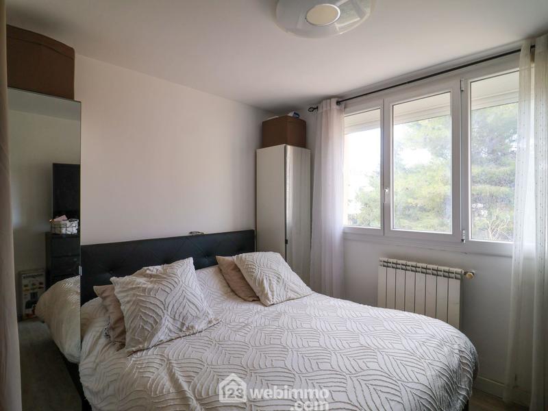 Appartement - 79 m² - 5 pièces