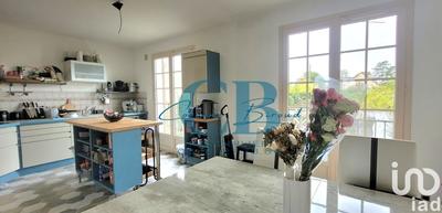 Maison - 88 m² - 5 pièces