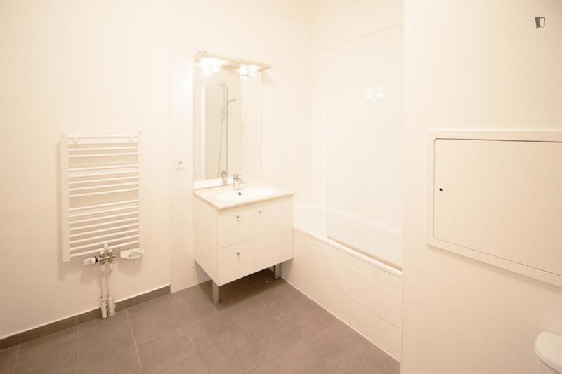 Chambre - 13 m² - 4 pièces