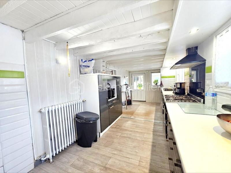 Longère - 252 m² - 8 pièces