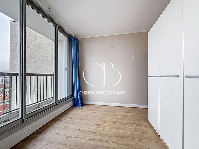 Appartement - 84 m² - 4 pièces
