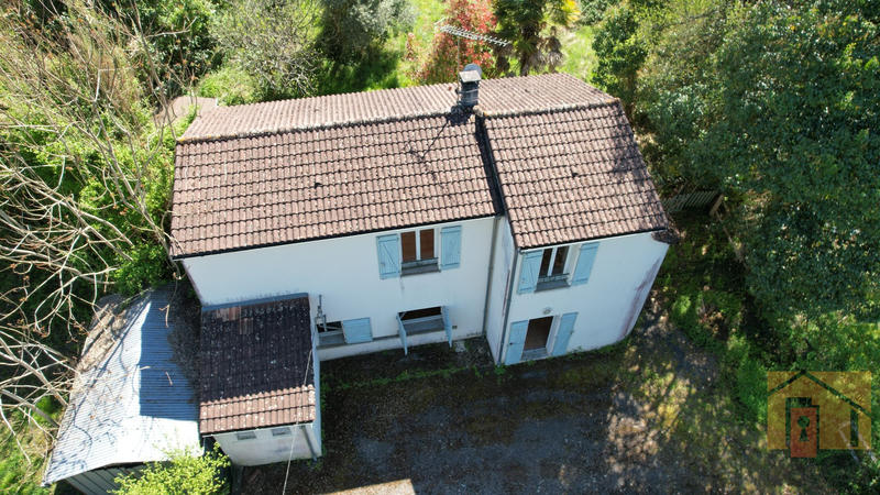 Maison - 92 m² - 3 pièces