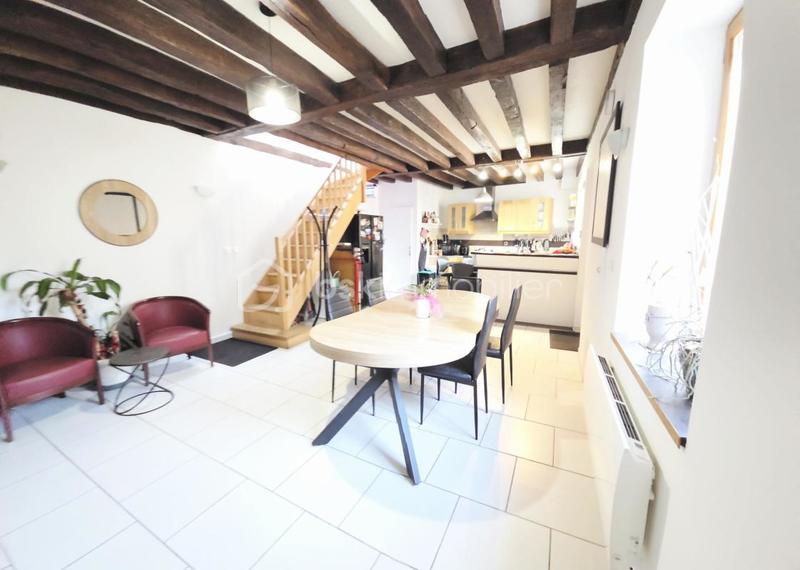 Maison - 158 m² - 6 pièces