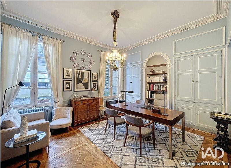 Bureau - 260 m² - 7 pièces